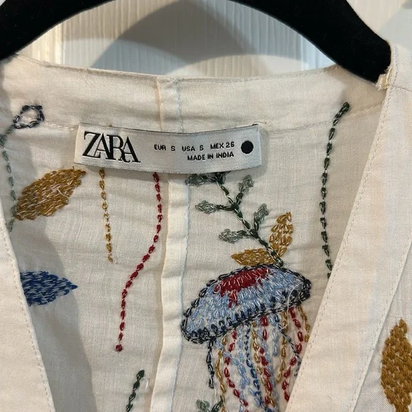 ZARA Embroidered White Kimono with Colorful Sea Life Design - Picture 13 of 14